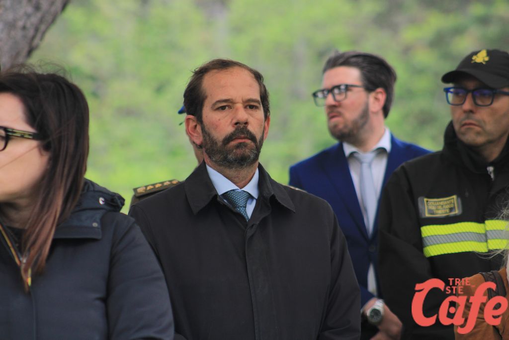 Giacomelli su gruppi piazza Libertà: «Non auguro minacce a nessuno, ma non condivido loro lavoro» (VIDEO)